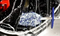 2500x1600q2mwheelbrush-1920x1152.webp