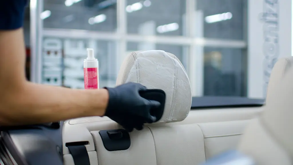 A. LeatherCleanerStrong #5.webp