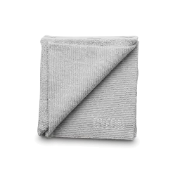 gyeon_interiorwipe_3.webp