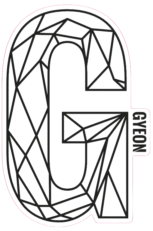 G Sticker Medium